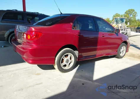 2004 Toyota Corolla S z USA, uszkodzony, nr VIN 1NXBR32E84Z317639